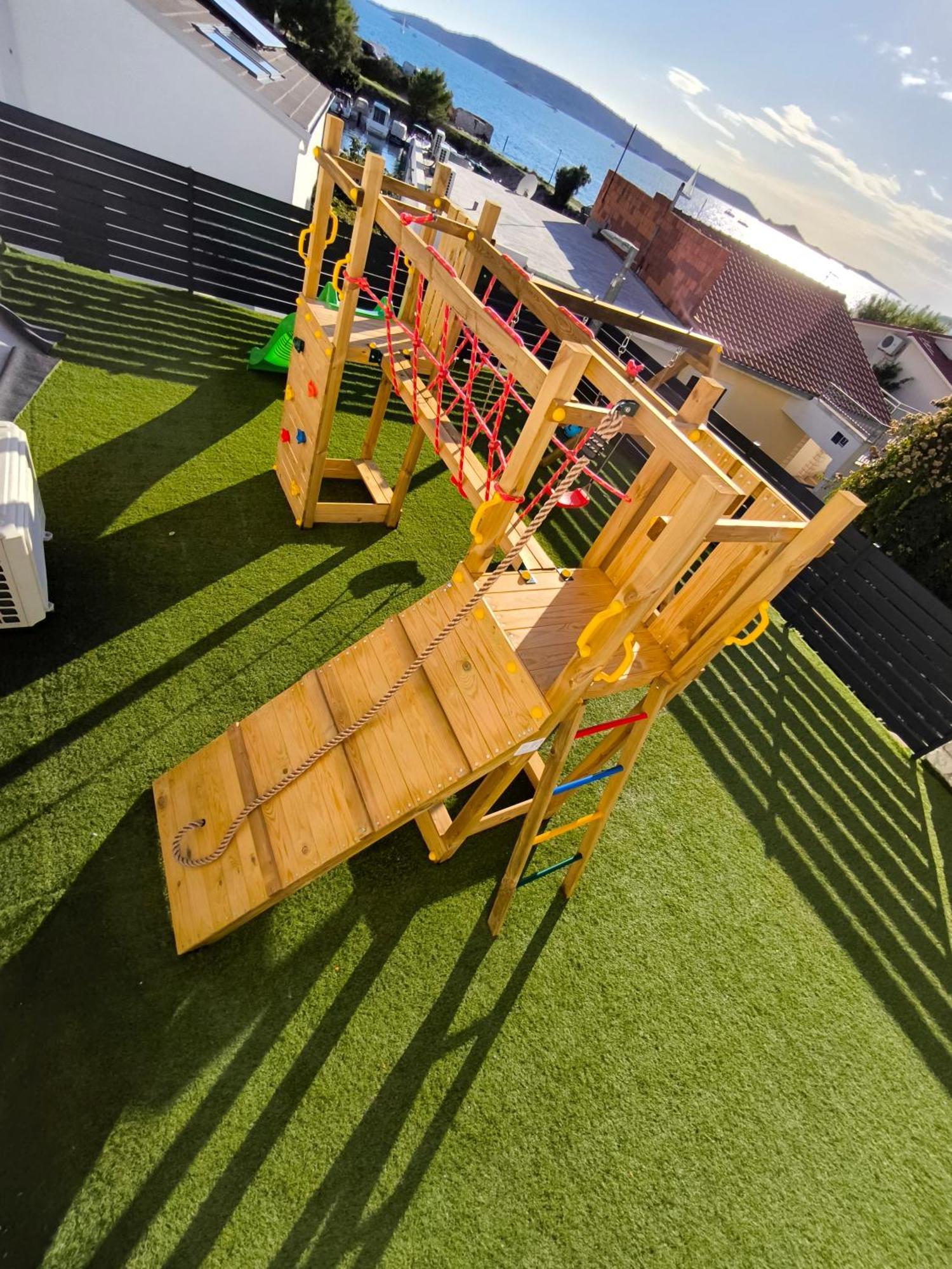 Astramaris Apartments Donji Okrug  Kültér fotó