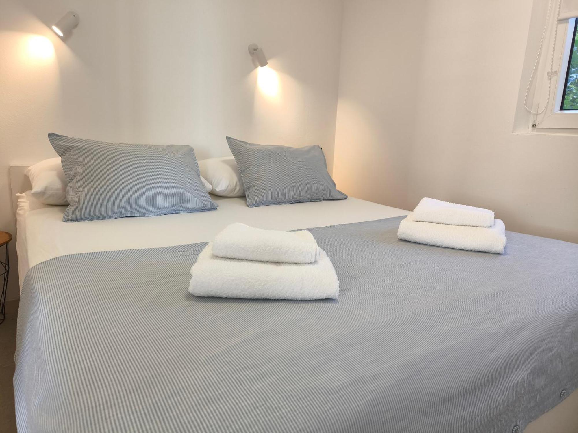 Astramaris Apartments Donji Okrug  Kültér fotó