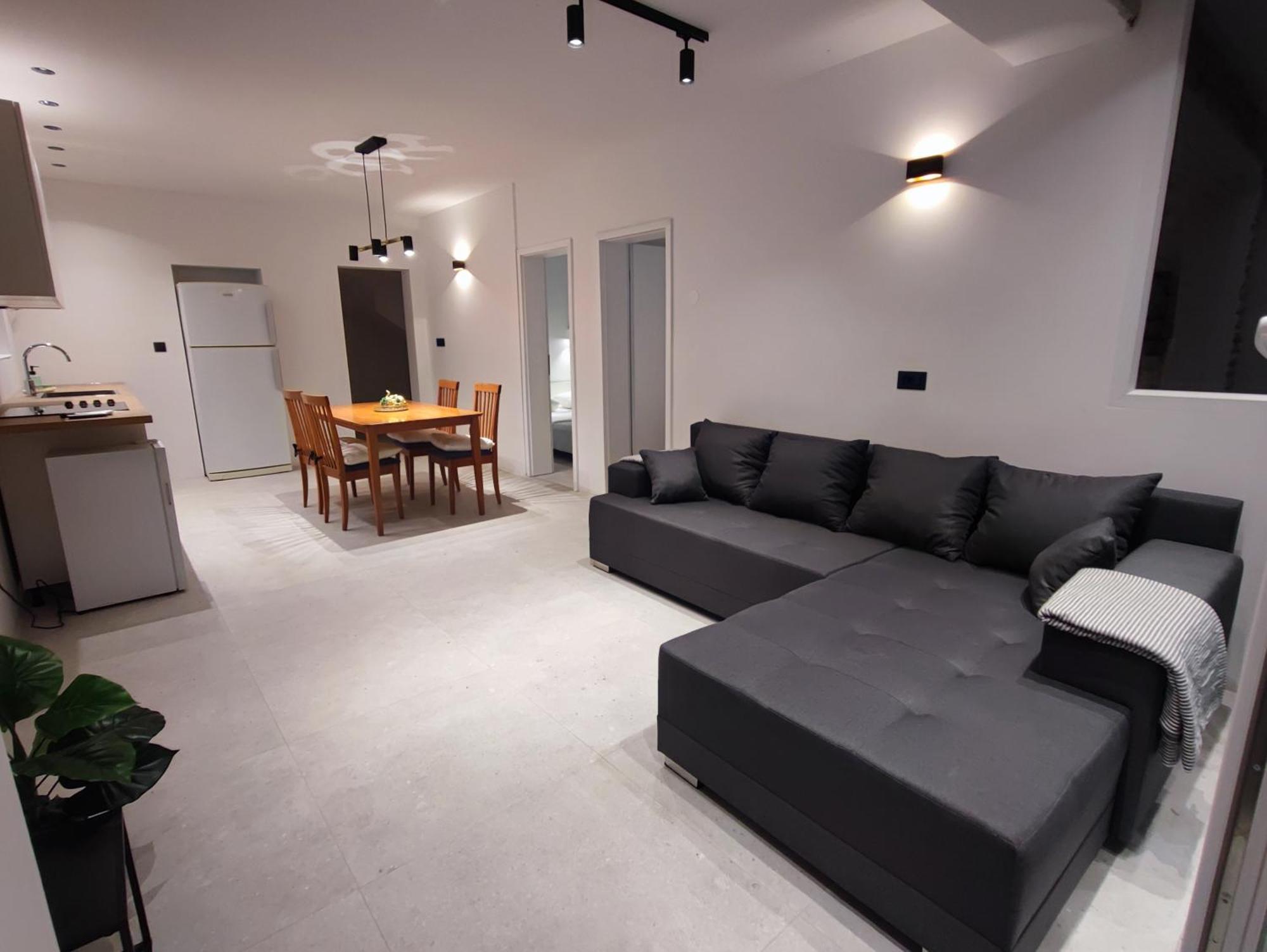 Astramaris Apartments Donji Okrug  Kültér fotó